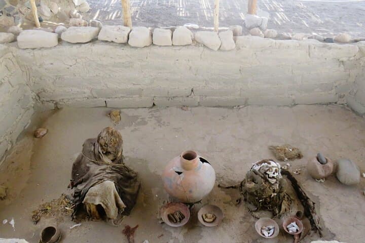 Explore Chauchilla Cemetery: Nazca Mummies and Traditional Pottery Workshop photo 3