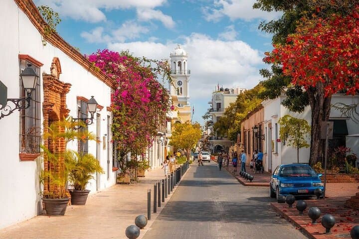 Explore Santo Domingo: Full-Day Historic City Tour & Los Tres Ojos photo 2