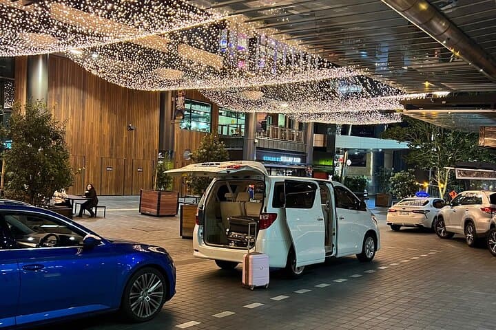 Auckland Airport to City Private Transfer — Fast, Comfortable Door-to-Door Service photo 3