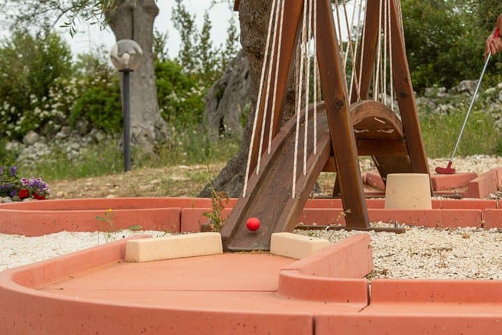 Vieste Adventure Golf & Organic Olive Oil Tasting — 18-Hole Terrace Experience photo 5