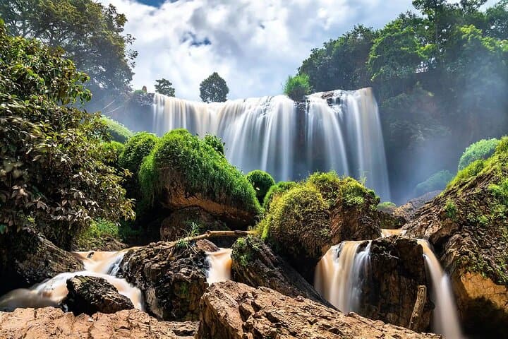 Da Lat Waterfalls & Coffee: Datanla, Pongour and Mê Linh Day Tour