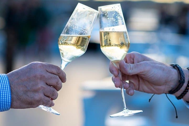 Seine Gourmet Dinner Cruise: Parisian Views, Singer & DJ on the Diamant Bleu photo 5