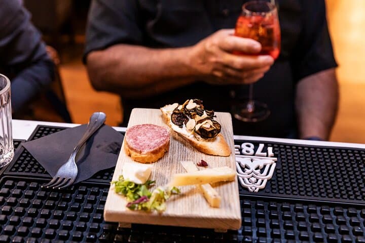 Rome Night Drinks & Bites: Golf-Cart Food Tour from Gianicolo to Testaccio photo 3