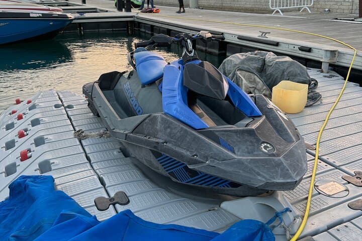 Doha Private Jetski Adventure: 1-Hour Ride on the Arabian Gulf
