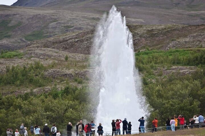 Golden Circle, Secret Lagoon & Friðheimar Greenhouse: Private Full-Day Tour from Reykjavík photo 3