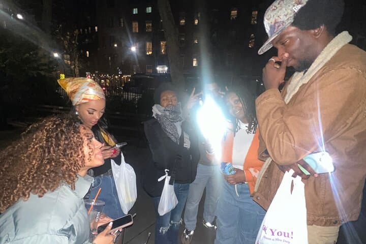 Solve a Murder Mystery Walk in Lower Manhattan: Interactive Urban Detective Game photo 4