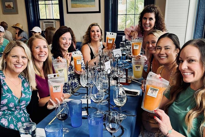 Charleston Women and Wine Walking Tour — Stories, Spirits, and Historic Streets photo 2