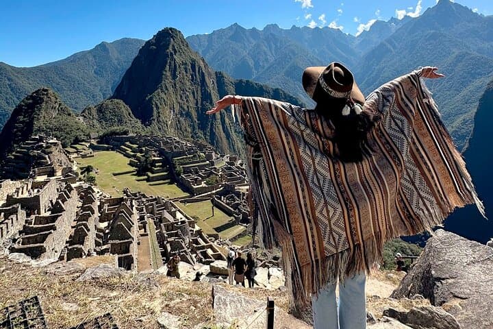 One-Day Machu Picchu from Cusco: Train Ride, Guided Ruins Tour, and Andes Views