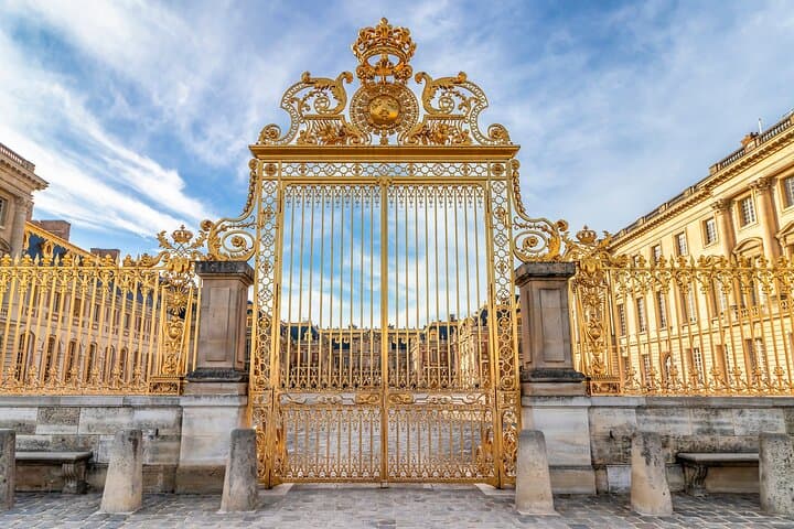Versailles from Paris: Timed Entry & Gardens Access via RER Escort photo 6
