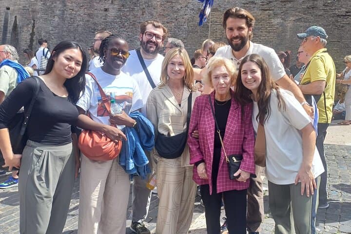 Private Vatican Museums & Sistine Chapel Tour: Skip-the-Line VIP Experience photo 3