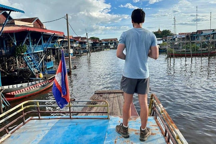 Kompong Phluk Floating Village Half-Day Tour — Tonle Sap Morning & Sunset Boat Ride photo 2