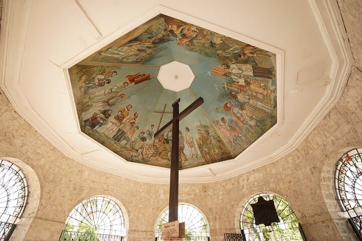 8-Day Cebu and Bohol: Culture, Chocolate Hills & Coastal Encounters photo 4