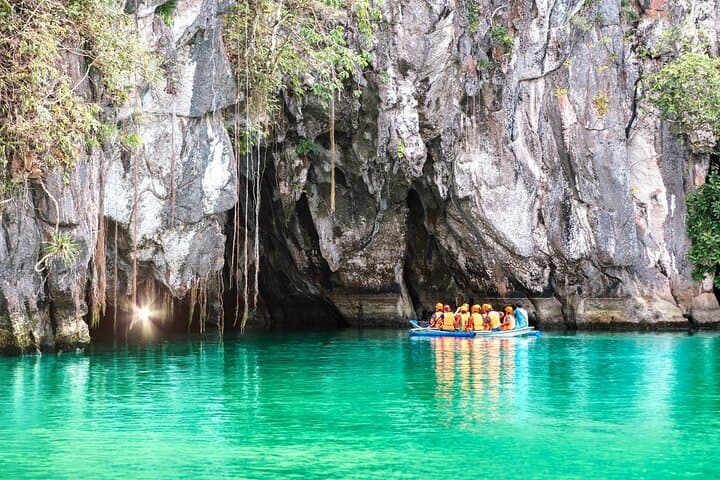 Island-Hopping Philippines: 8-Day Palawan, Boracay & Cebu Adventure photo 6