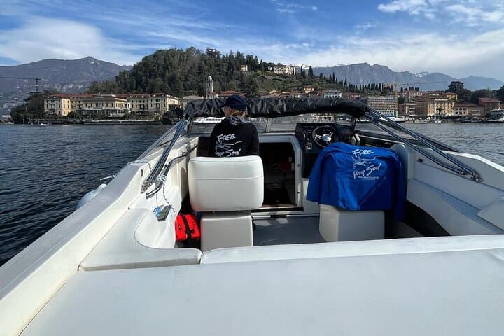 Tailor-Made 2-Hour Private Boat Tour from Bellagio on Lake Como