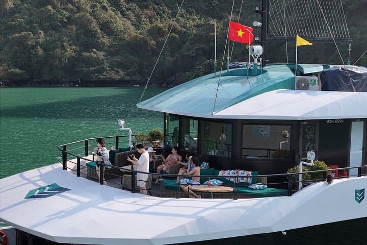 Lan Ha Bay Kayaking from Tuan Chau: Luxury Catamaran Day Cruise photo 2