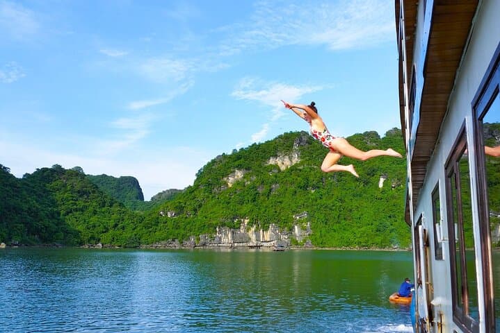 Lan Ha Bay Day Trip from Cat Ba: Kayaking, Biking & Floating Village photo 2