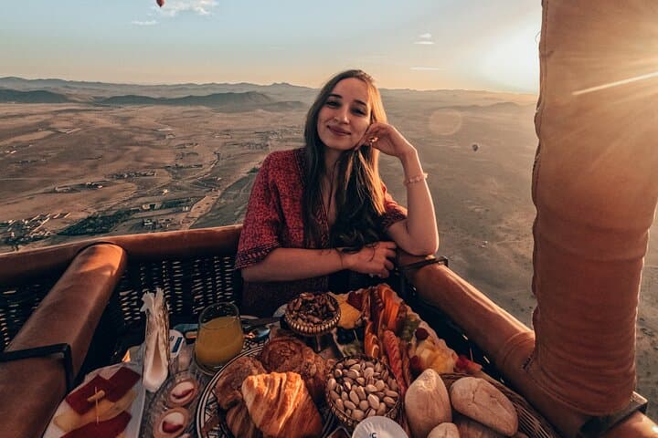 Sunrise Hot Air Balloon Over Marrakech's Berber Villages photo 4