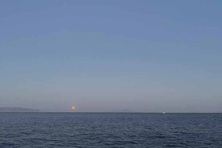 Sunset Boat Cruise Around Antiparos & Blue Lagoon photo 6