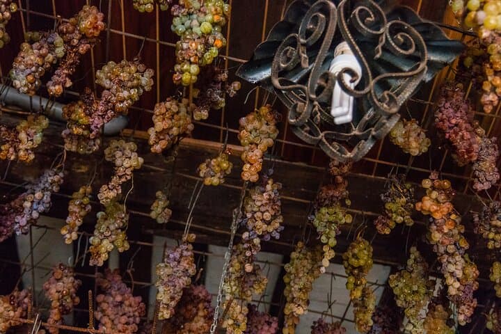 Cinque Terre Private Wine and Views Tour — Luxury Wine Tasting & Scenic Viewpoints photo 2