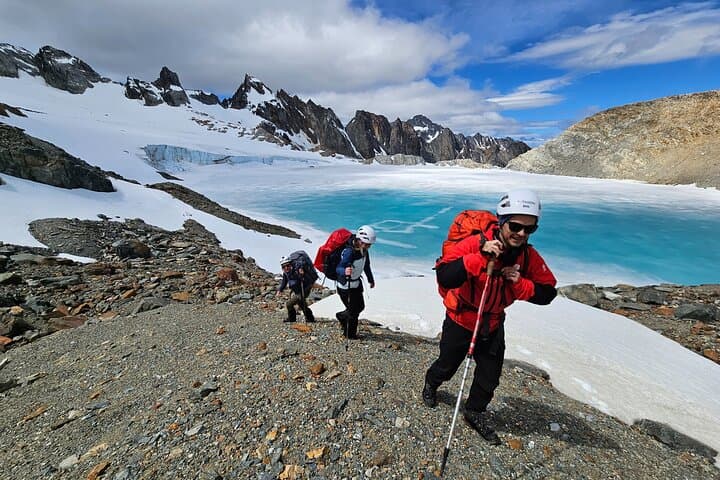 Ojo del Albino Glacier Challenge: Full-Day Trek to Esmeralda Lagoon & Glacier from Ushuaia photo 2