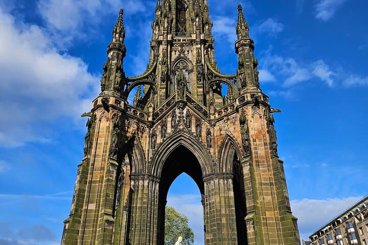 Edinburgh New Town Walking Tour — 2.5-Hour Enlightenment & Architecture Walk photo 6