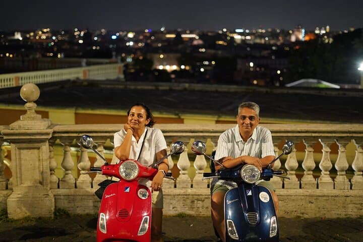 Rome by Vespa: Night Scooter Tour with Professional Photographer photo 2