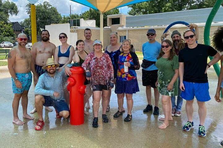 Austin 3-Hour Splash Pad E-Bike Tour — Ride Murals, Parks & Cool-Off Stops photo 2