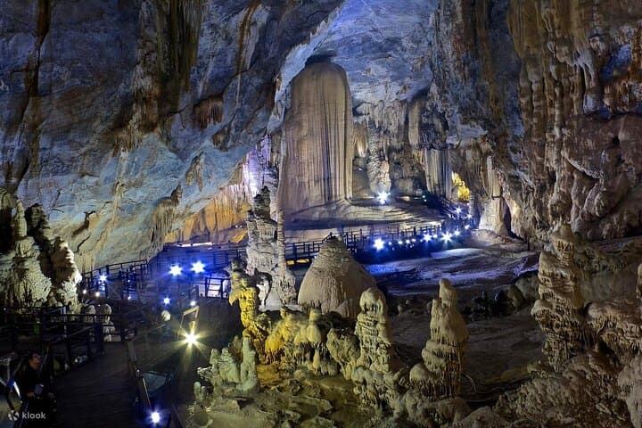 Phong Nha & Paradise Caves Day Trip from Hue: Private Guided Tour to Vietnam’s Karst Wonders