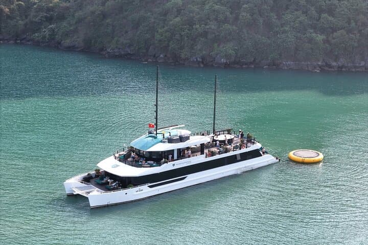 Catamaran Premium Cruise through Lan Ha Bay — Day Trip from Ha Long & Cat Ba