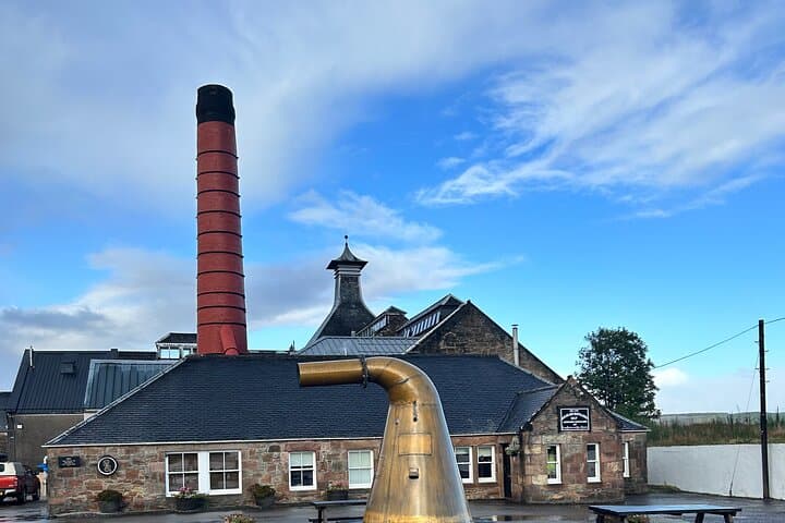 Dunrobin Castle and Highland Distillery Day Trip from Invergordon photo 4