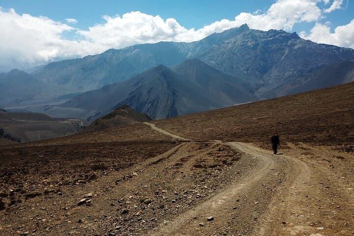 Through High Passes: Annapurna Circuit 10-Day Trek from Besisahar to Muktinath photo 4