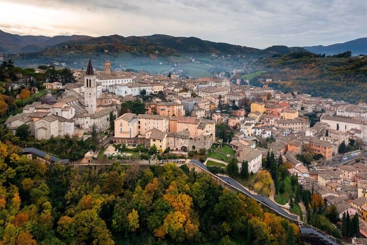 Marmore Falls & Spoleto Private Tour — Waterfall Walks, History and Lunch photo 6