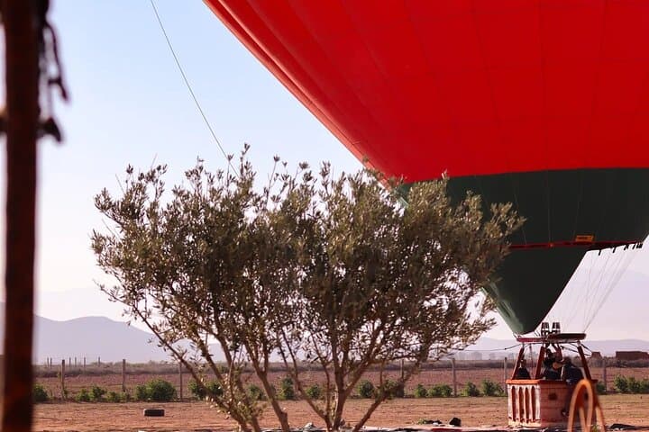 Marrakech Private Hot Air Balloon Breakfast — Sunrise Flight Over the Palmeraie photo 4