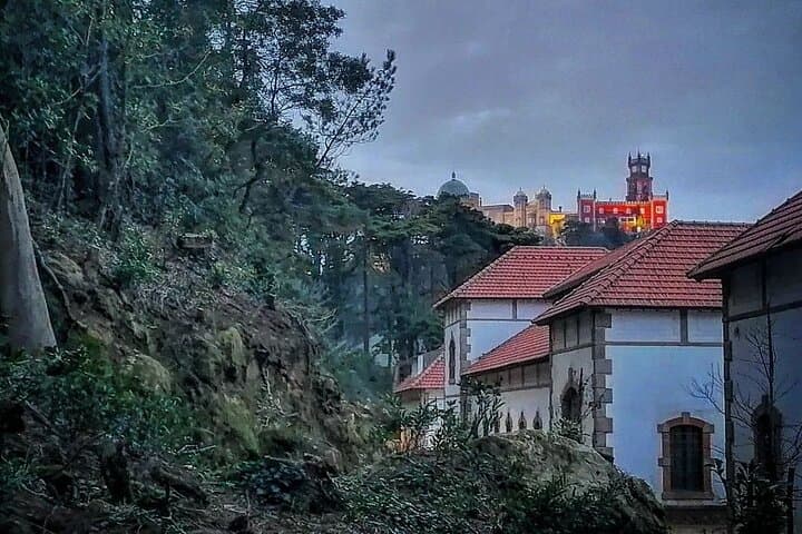 Twilight Hiking in Sintra: Guided Sunset Walk with a Local Writer