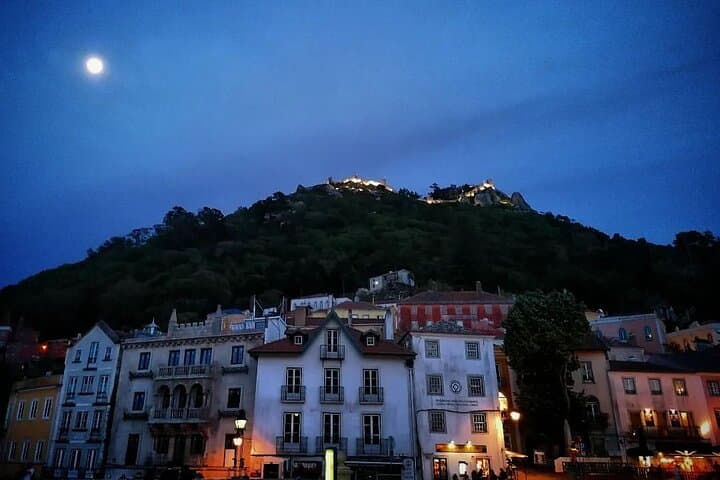 Twilight Hiking in Sintra: Guided Sunset Walk with a Local Writer photo 5