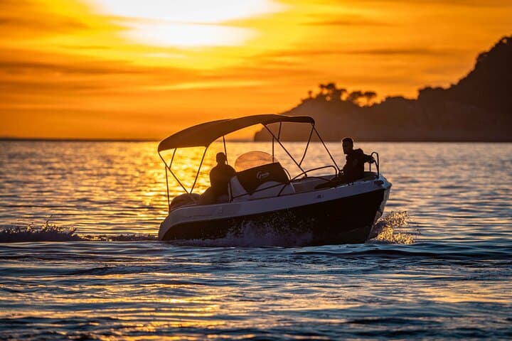 Speedboat to the Elaphiti Islands: Private 8-Hour Dubrovnik Tour