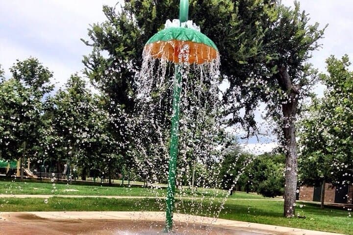 Austin 3-Hour Splash Pad E-Bike Tour — Ride Murals, Parks & Cool-Off Stops photo 5