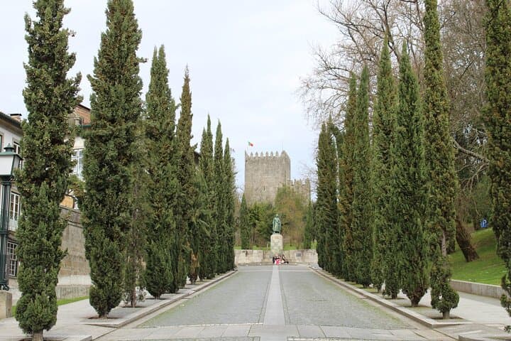Guimarães Medieval Walking Tour: Full-Day UNESCO Heritage Experience from Porto photo 6