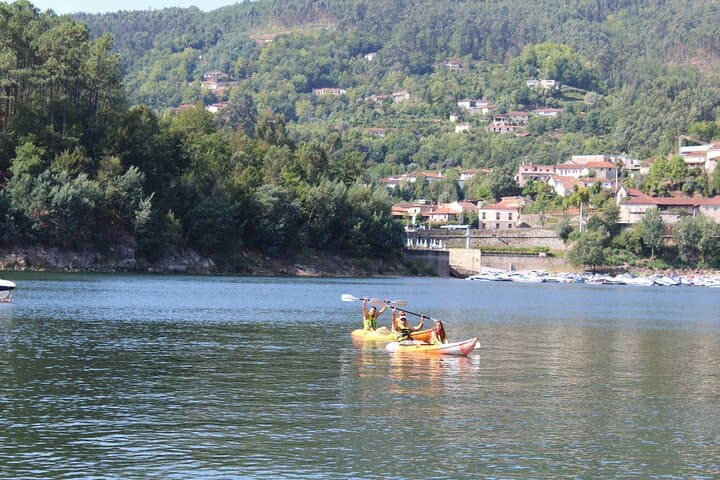 Kayak and Hidden Trails of Gerês: Full-Day Caniçada Reservoir Tour from Porto photo 5