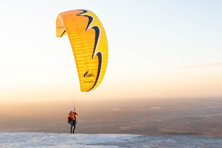 Sunset Paragliding Over Agafay Desert: Marrakech Evening Flight photo 5