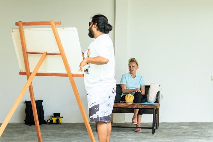 Learn to Surf in Fuvahmulah: Year‑Round Lessons on a Unique Maldivian Break photo 3