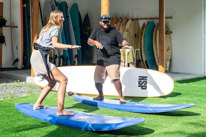 Learn to Surf in Fuvahmulah: Year‑Round Lessons on a Unique Maldivian Break