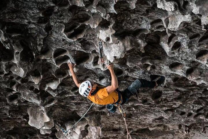 Yangshuo Limestone Climbing: 4-Hour Small-Group Rock Climb on Karst Towers photo 3
