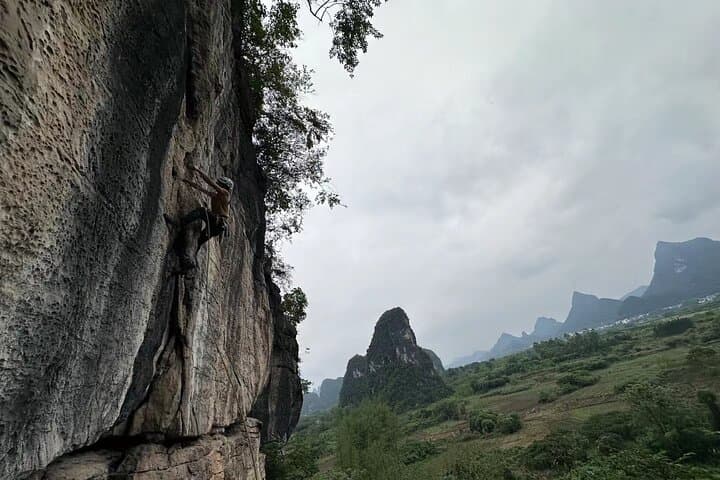 Yangshuo Limestone Climbing: 4-Hour Small-Group Rock Climb on Karst Towers photo 4