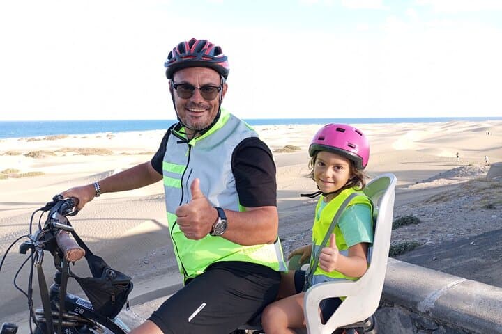 Explore Maspalomas by City Bike: Dunes, Lighthouse & Coastal Promenade photo 5
