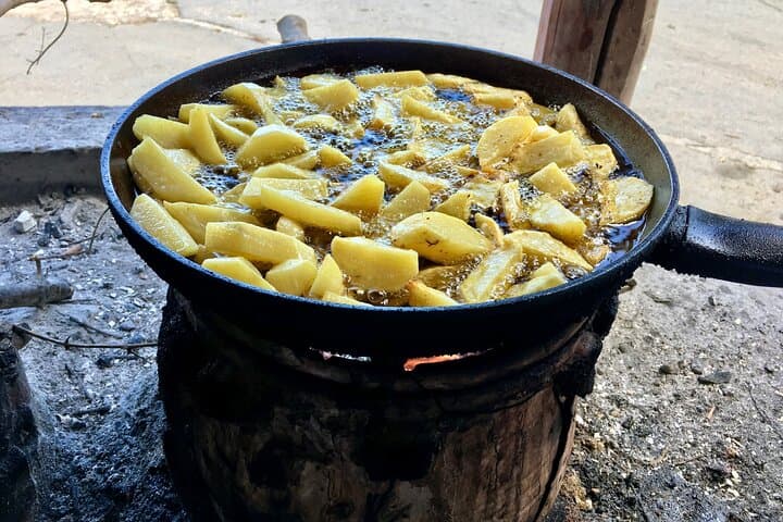 Therisso Gorge & Cretan Culinary Tour: Wild Sights and Farm-to-Table Dining photo 4