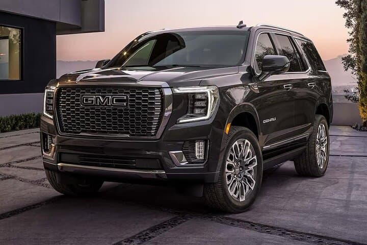 Luxury SUV Chicago Sightseeing: 2–4 Hour Private Chauffeur Tour photo 6