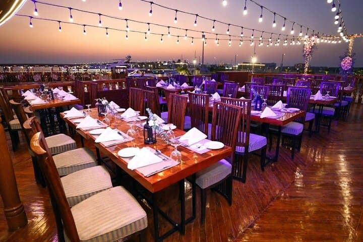 Dubai Marina Dhow Cruise Dinner: International Buffet & Live Tanoura Show photo 4