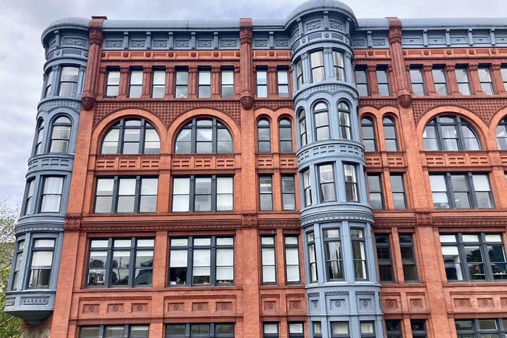 Seattle Walking Tour: Pioneer Square to Seattle Center — 2.5-Mile Introduction