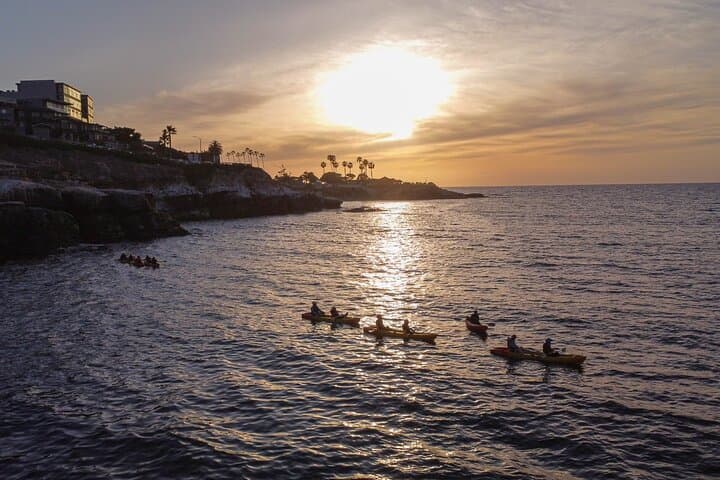 Sunset Kayak Adventure Through La Jolla Sea Caves